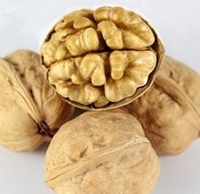 核桃深加工——核桃油，核桃粉，核桃工藝品，活性炭制品(圖1)