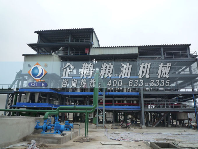 食用油浸出生產(chǎn)線，企鵝糧油機(jī)械浸出器品類齊全滿足市場(chǎng)需求(圖1)